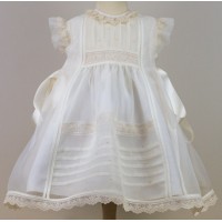 MANTILLA BAUTIZO Y CEREMONIA EN PLUMETI Y CRISTAL-REFERENCIA 476-ALTA COSTURA GUGGOS