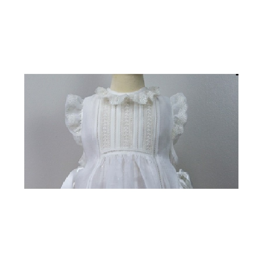 MANTILLA BAUTIZO Y CEREMONIA-EN BATISTA INGLESA Y PLUMETI-REFERENCIA 453-ALTA COSTURA GUGGOS