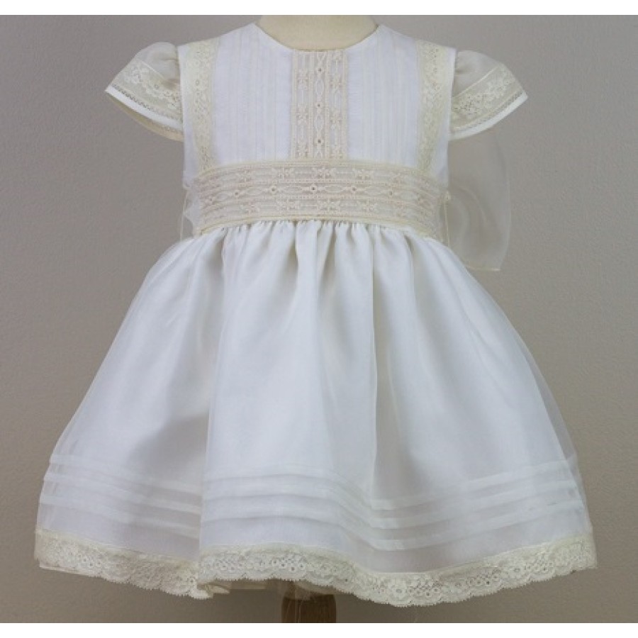 VESTIDO BAUTIZO Y CEREMONIA EN BATISTA Y ENCAJE-REFERENCIA 478-ALTA COSTURA GUGGOS